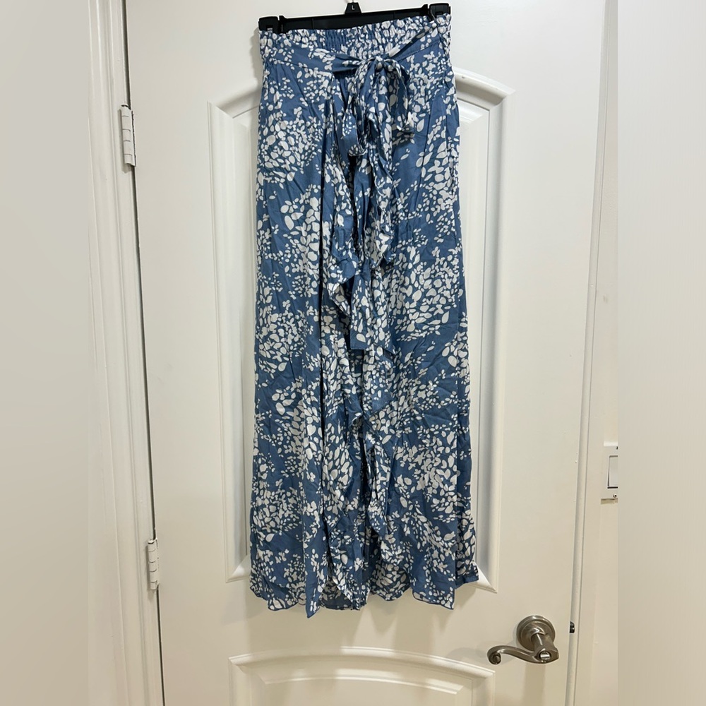 Floral Blue and White Swim Coverup SET!